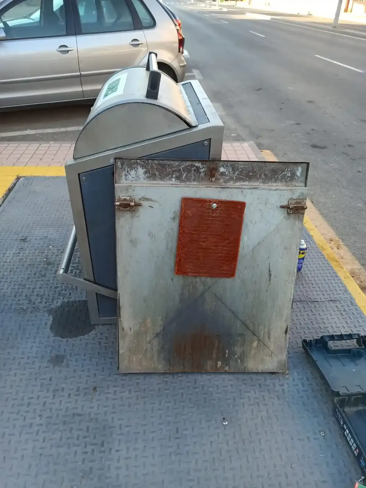Placa Desodorizante contenedor de residuos organicos naranja